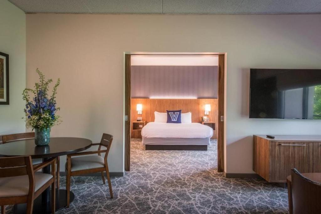 The Villanova Conference Center Radnor エクステリア 写真